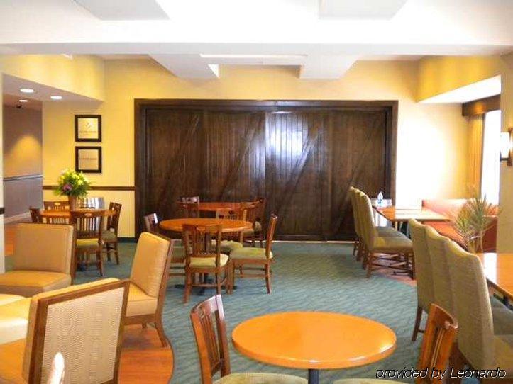 Hampton Inn Okeechobee - Lake Okeechobee Restoran foto